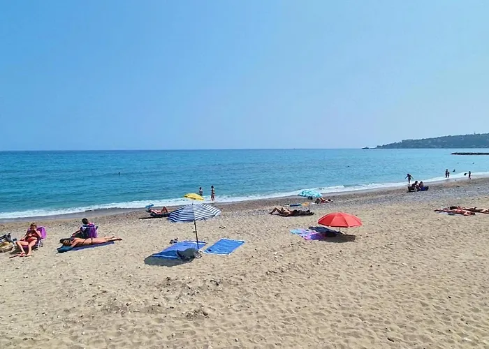 Casa Gaia شقة مينتون